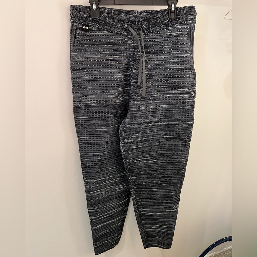 NEW Under Armour | Rush Intelliknit Gray Pants Sz L